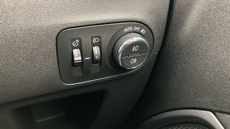 Vauxhall Crossland X 1.2T [130] Elite Nav 5dr [Start Stop] Auto Petrol Hatchback